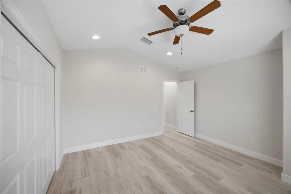 485 HARBOR RIDGE DRIVE Palm Harbor, FL 34683