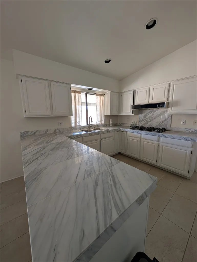 79040 Cliff Bermuda Dunes, CA 92203