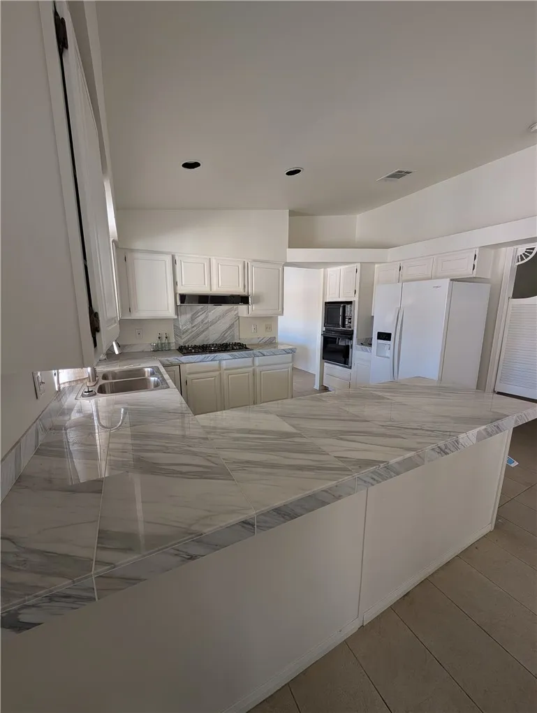 79040 Cliff Bermuda Dunes, CA 92203