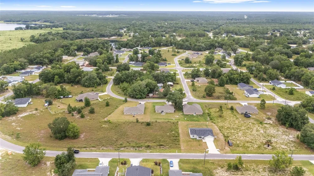 0 MALAUKA LOOP Ocklawaha, FL 32179