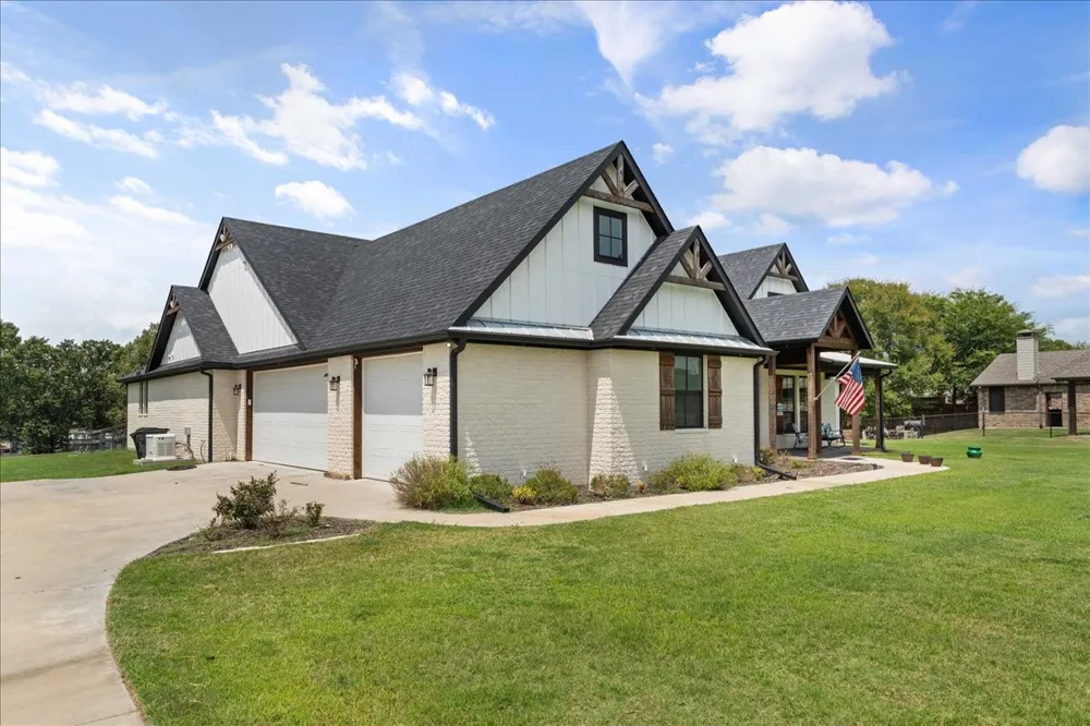 480 County Road 1927 Yantis, TX 75497