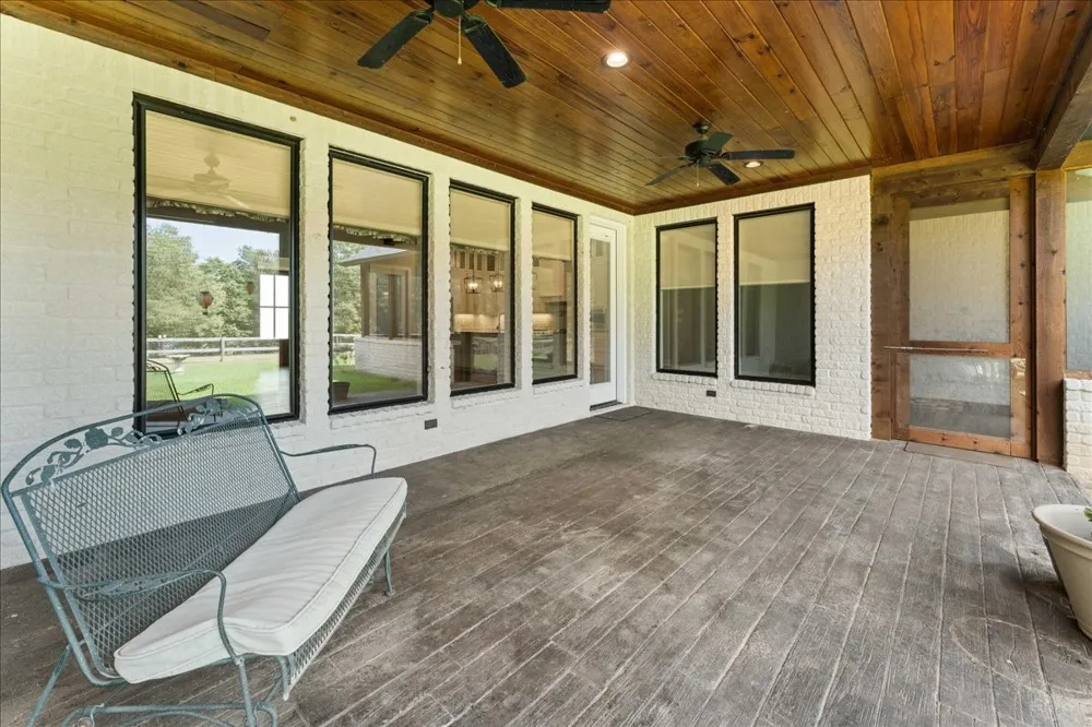 480 County Road 1927 Yantis, TX 75497
