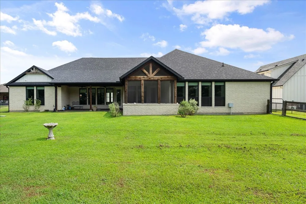 480 County Road 1927 Yantis, TX 75497