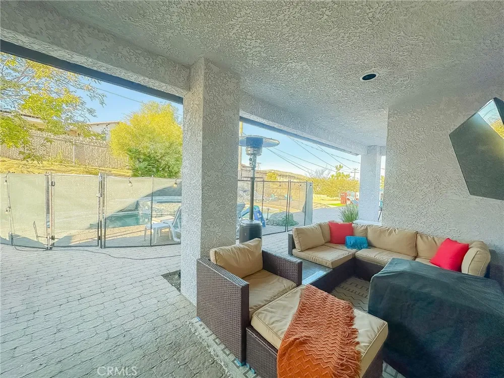 7525 Whitney Yucca Valley, CA 92284