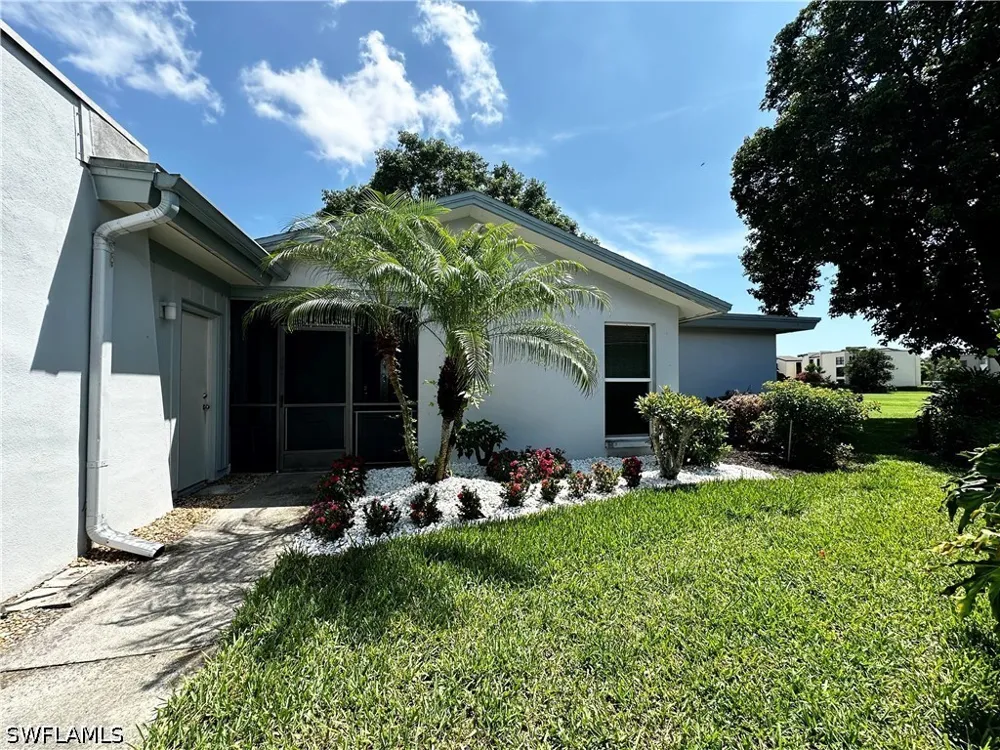 Boca Ciega Drive #E7 Naples, FL 34112