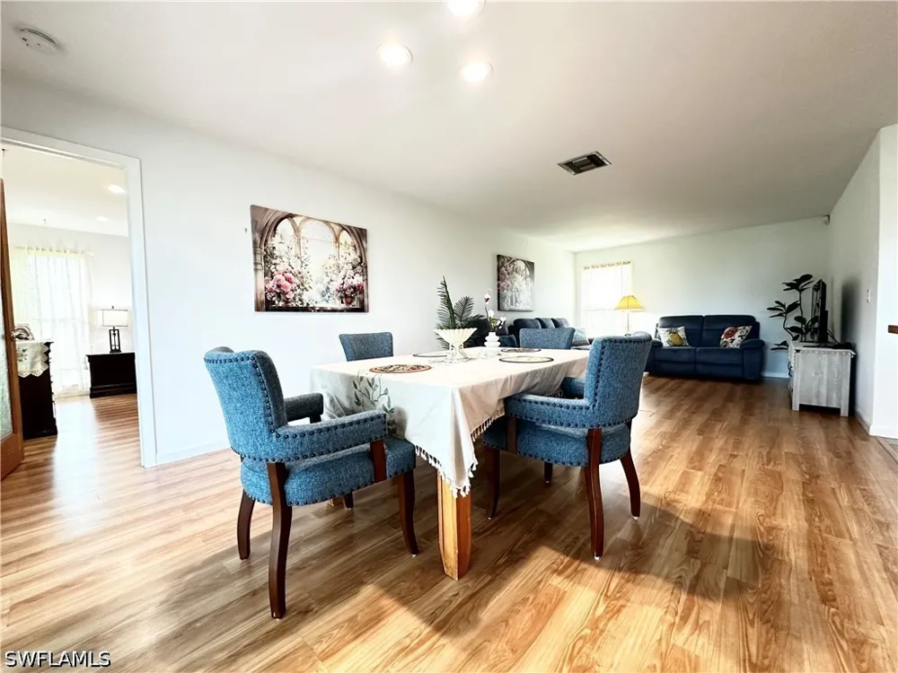 Boca Ciega Drive #E7 Naples, FL 34112