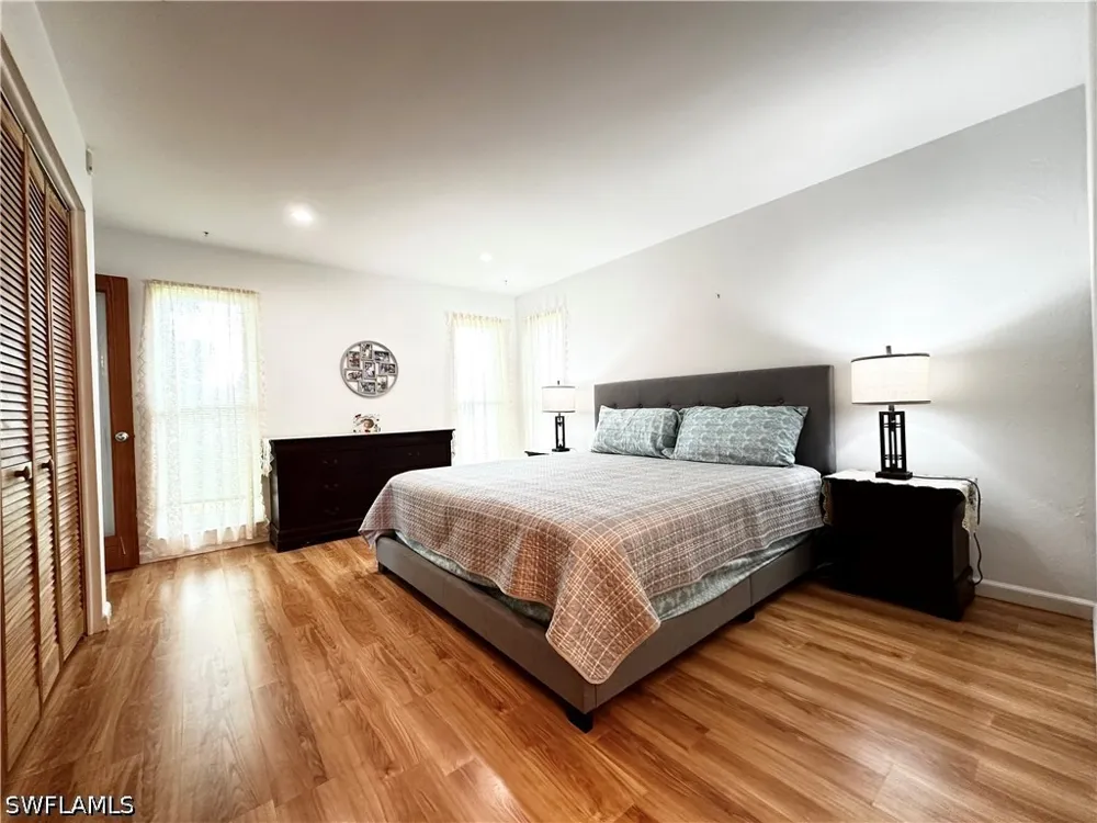 Boca Ciega Drive #E7 Naples, FL 34112