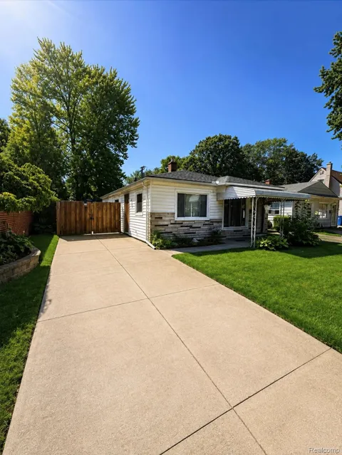 4484 Ziegler Street