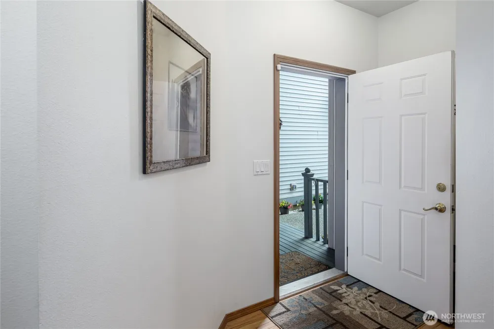 2213 James Circle #B Lynden, WA 98264