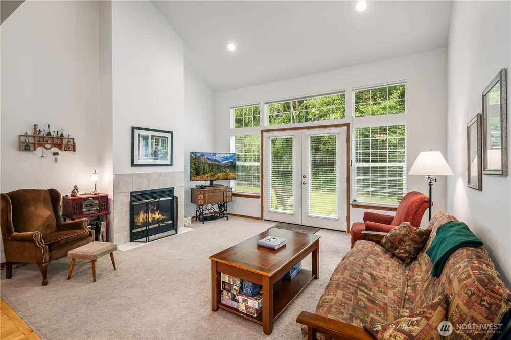2213 James Circle #B Lynden, WA 98264