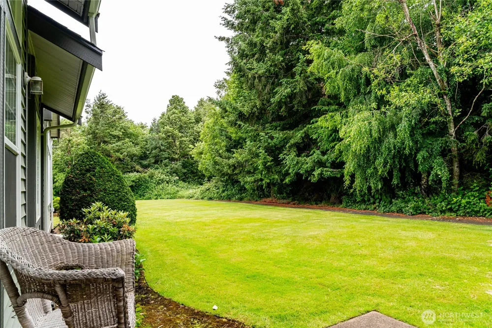2213 James Circle #B Lynden, WA 98264