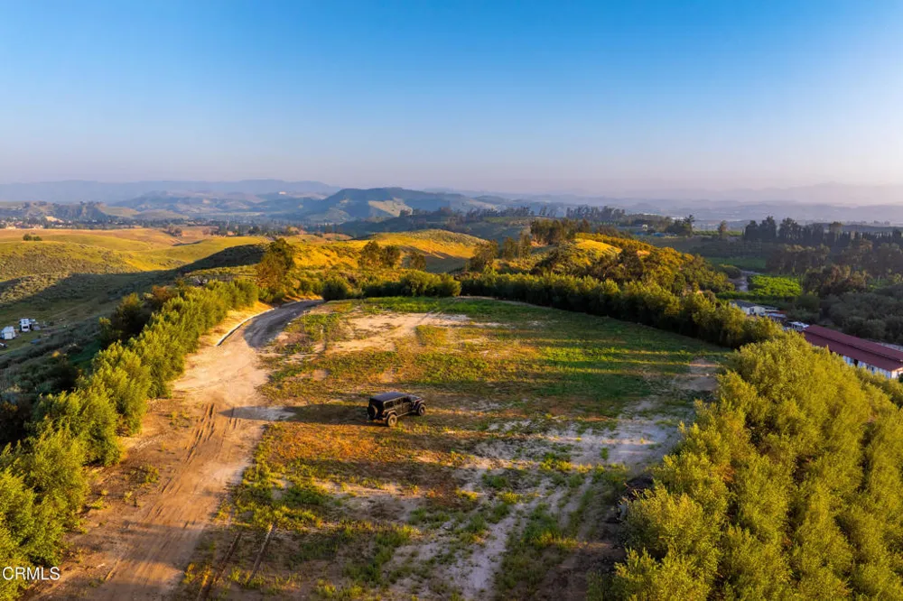 14855 Middle Ranch Road Moorpark, CA 93021