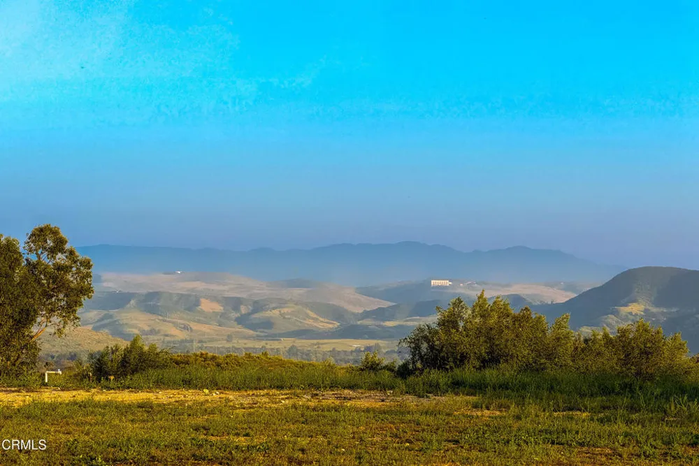 14855 Middle Ranch Road Moorpark, CA 93021