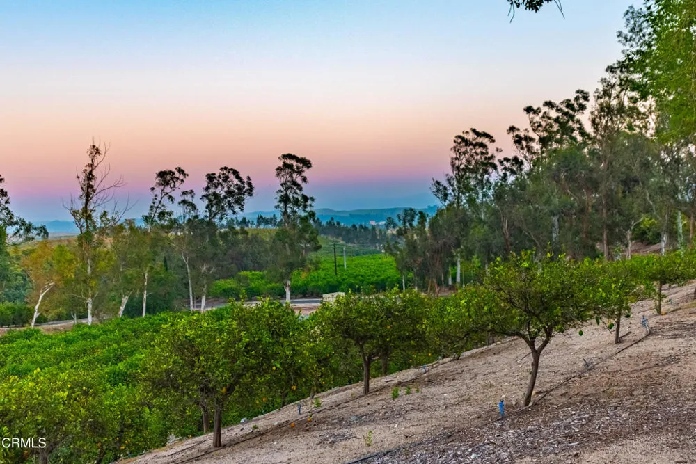 14855 Middle Ranch Road Moorpark, CA 93021