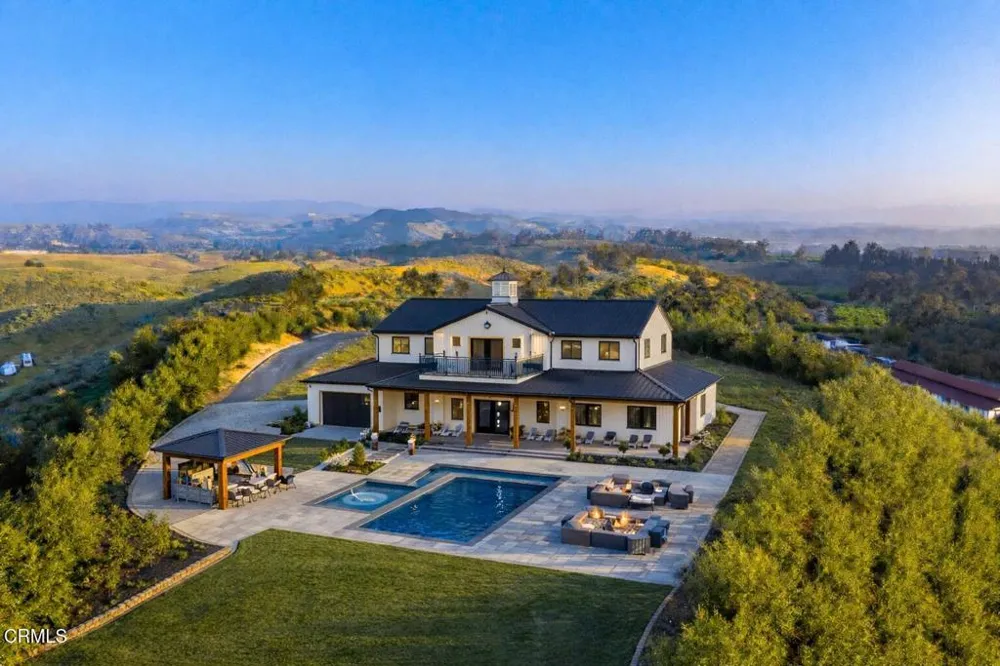 14855 Middle Ranch Road Moorpark, CA 93021
