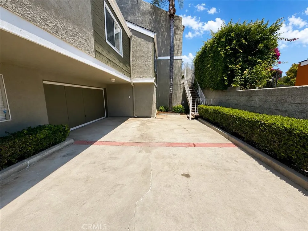 313 E Hyde Park #5 Inglewood, CA 90302