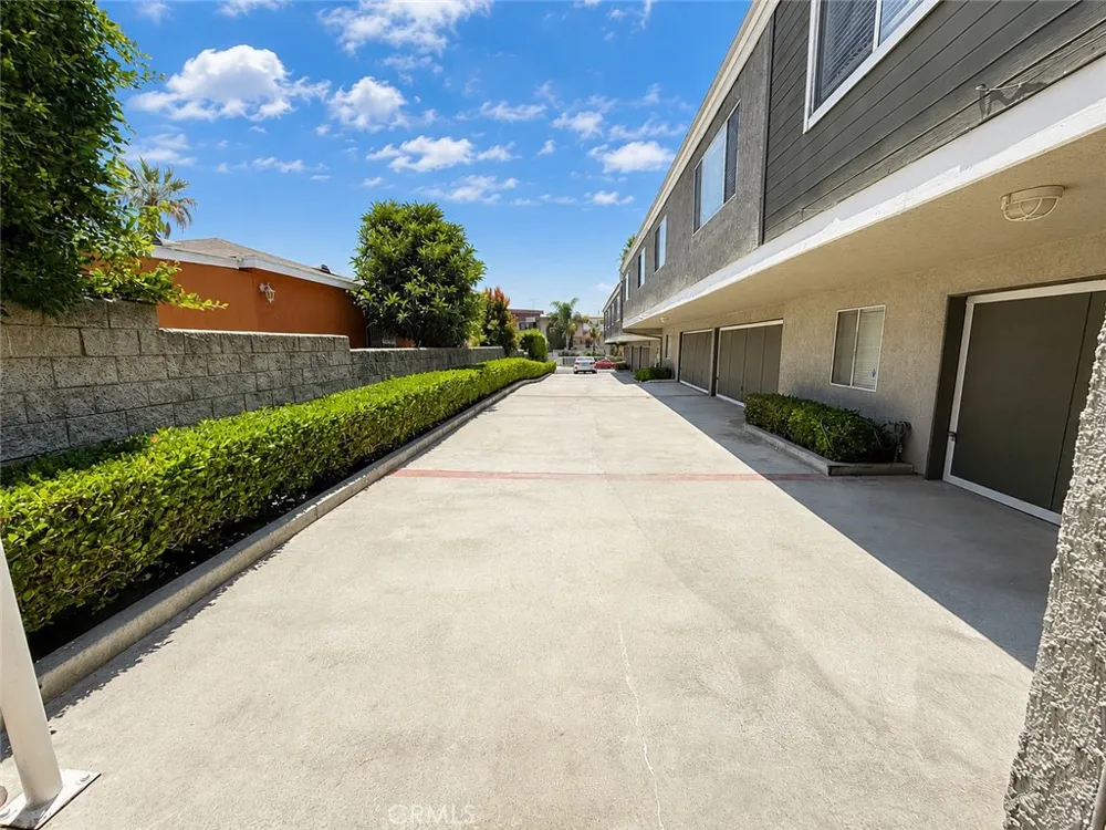 313 E Hyde Park #5 Inglewood, CA 90302