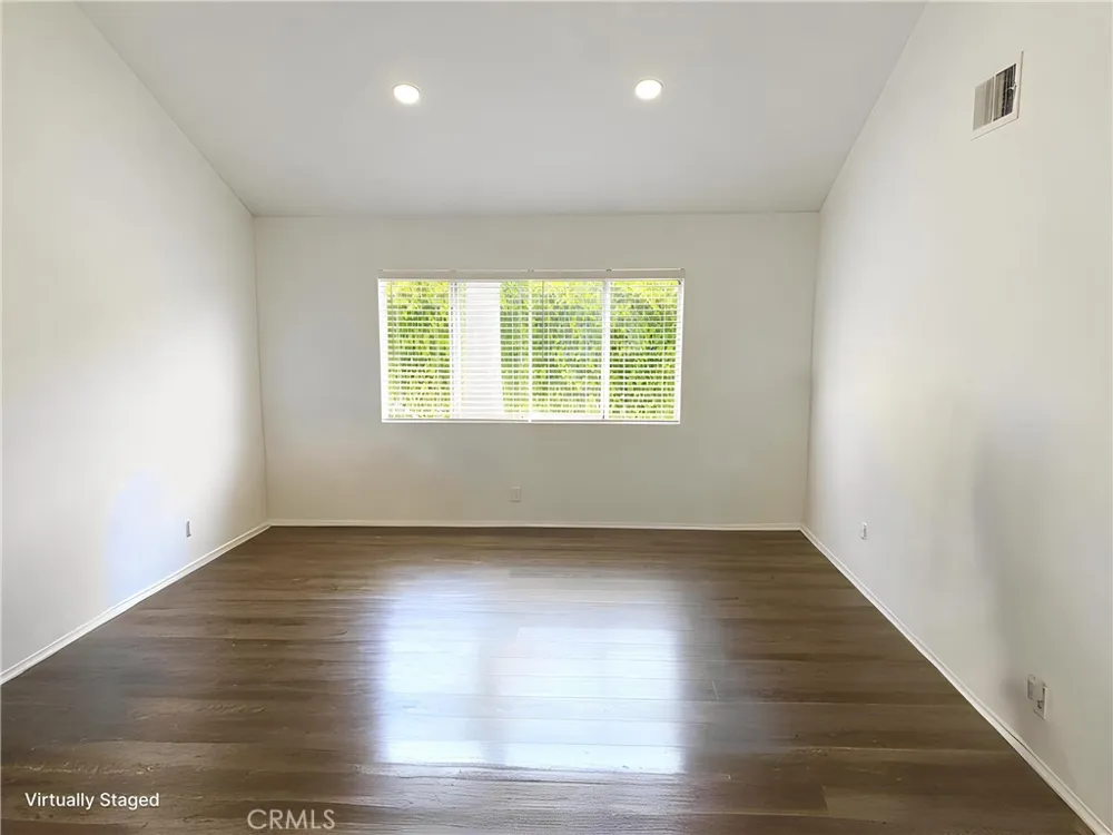 313 E Hyde Park #5 Inglewood, CA 90302