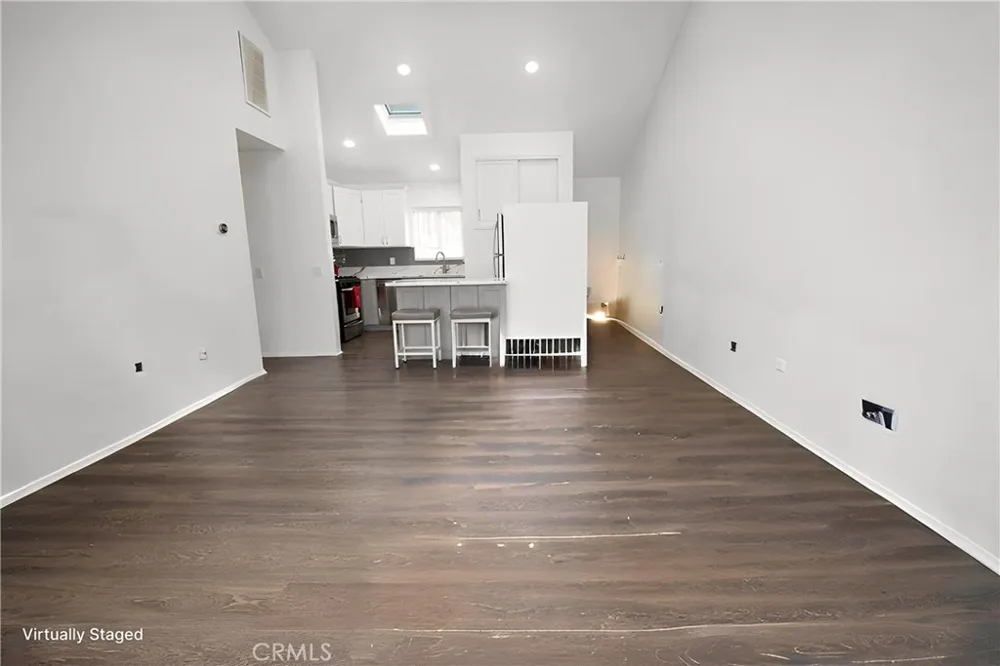 313 E Hyde Park #5 Inglewood, CA 90302