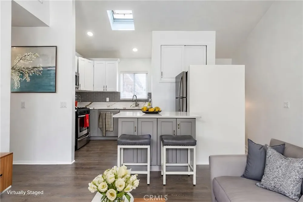 313 E Hyde Park #5 Inglewood, CA 90302