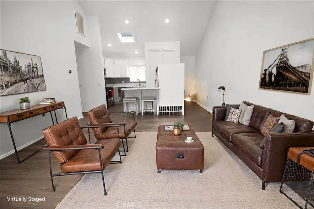 313 E Hyde Park #5 Inglewood, CA 90302