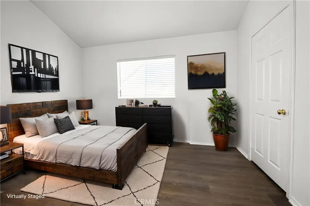 313 E Hyde Park #5 Inglewood, CA 90302