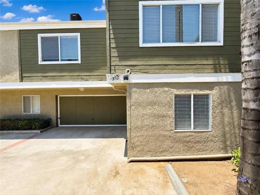 313 E Hyde Park #5 Inglewood, CA 90302