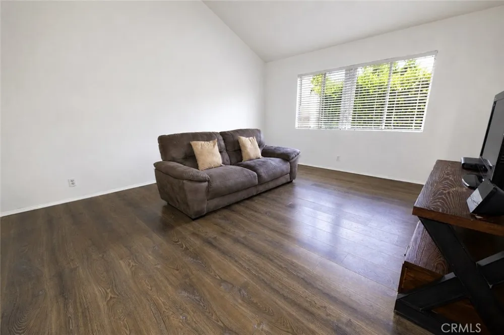 313 E Hyde Park #5 Inglewood, CA 90302