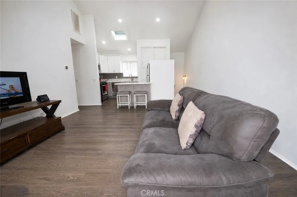 313 E Hyde Park #5 Inglewood, CA 90302