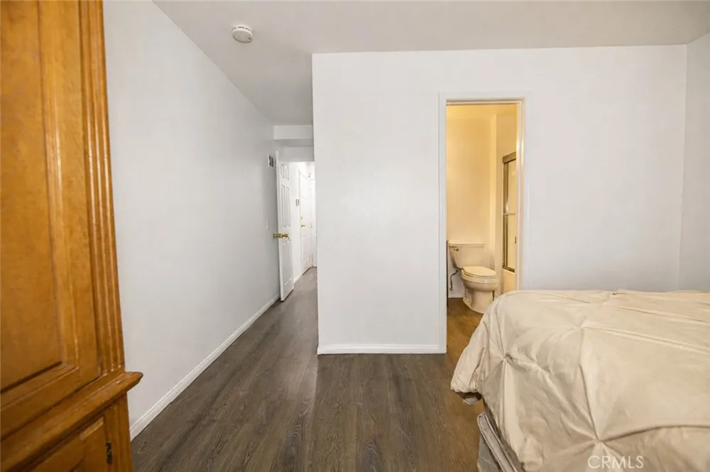 313 E Hyde Park #5 Inglewood, CA 90302