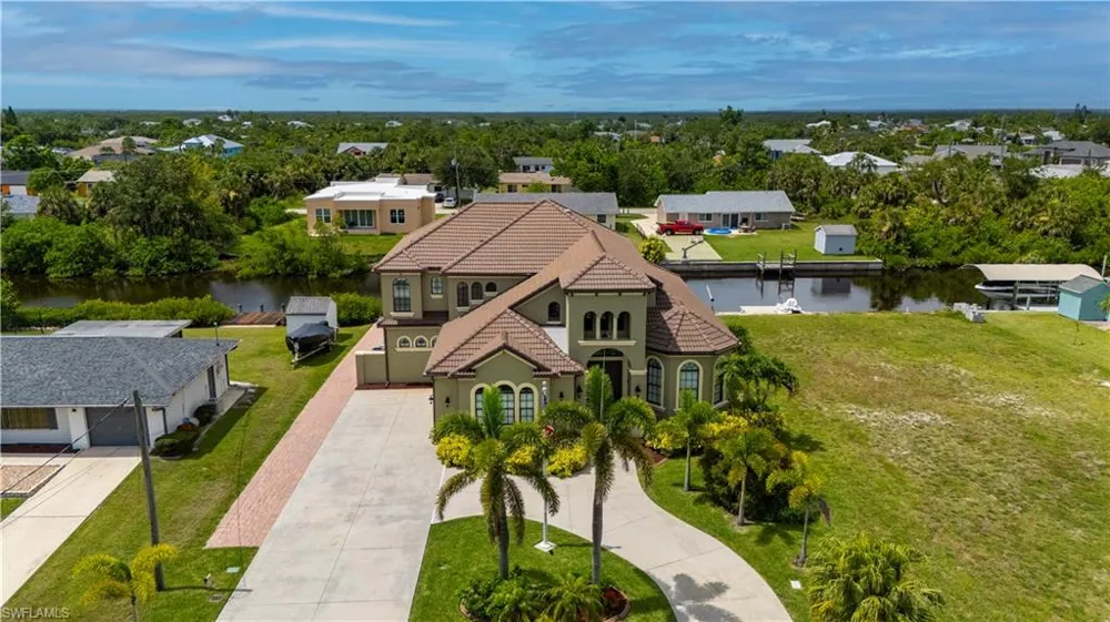 18189 Ohara Drive Port Charlotte, FL 33948
