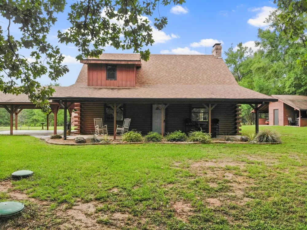 579 FM 2882 Mt Pleasant, TX 75455