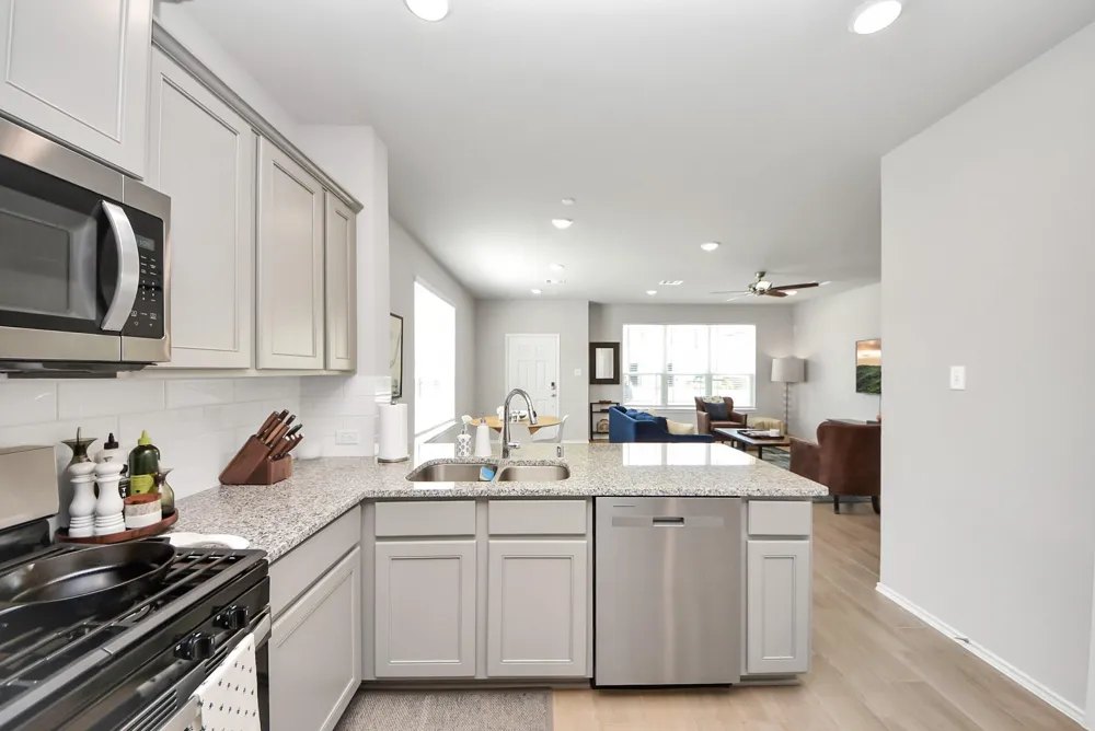 8002 Scanlan Oak Missouri City, TX 77459