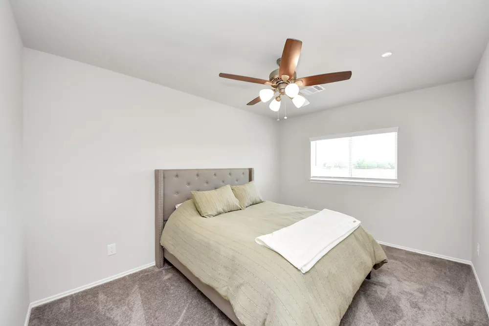 8002 Scanlan Oak Missouri City, TX 77459
