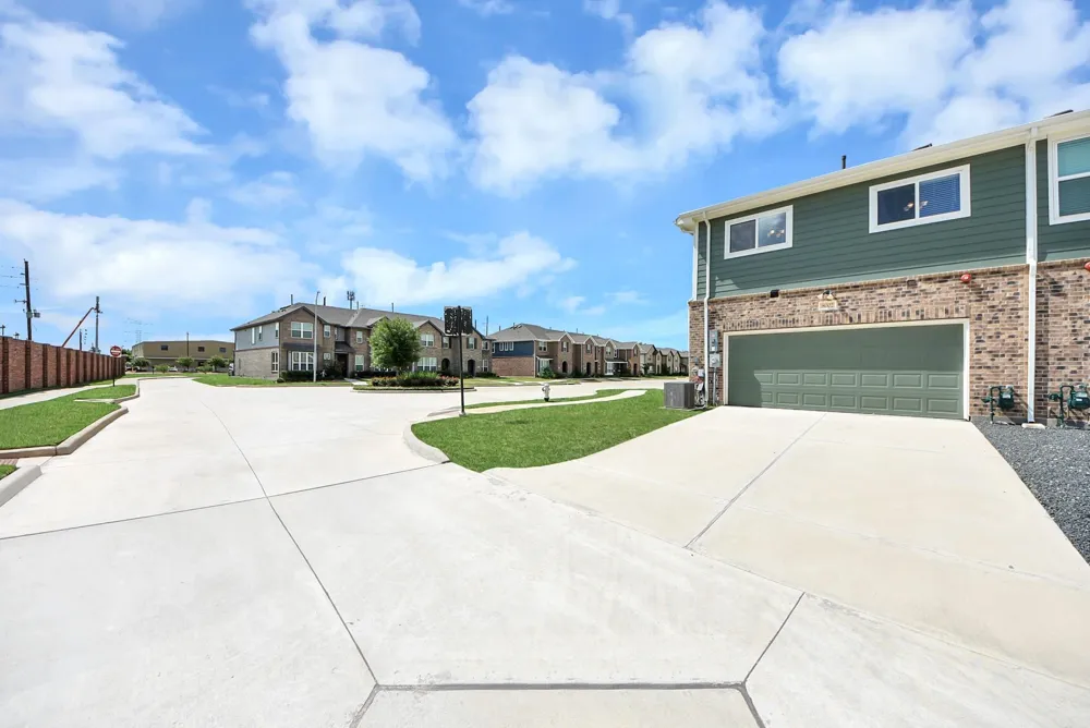 8002 Scanlan Oak Missouri City, TX 77459