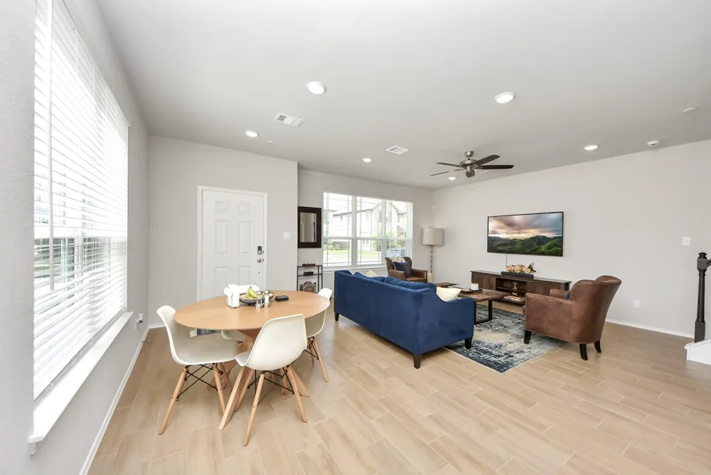 8002 Scanlan Oak Missouri City, TX 77459