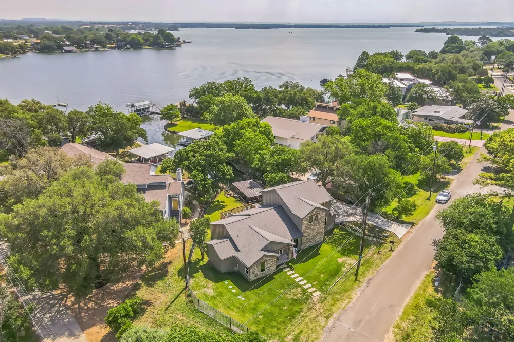 2403 Belaire East Lane Granite Shoals, TX 78654