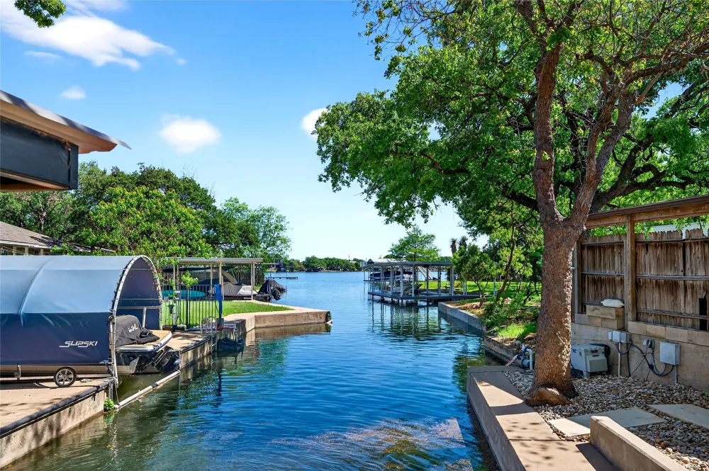 2403 Belaire East Lane Granite Shoals, TX 78654