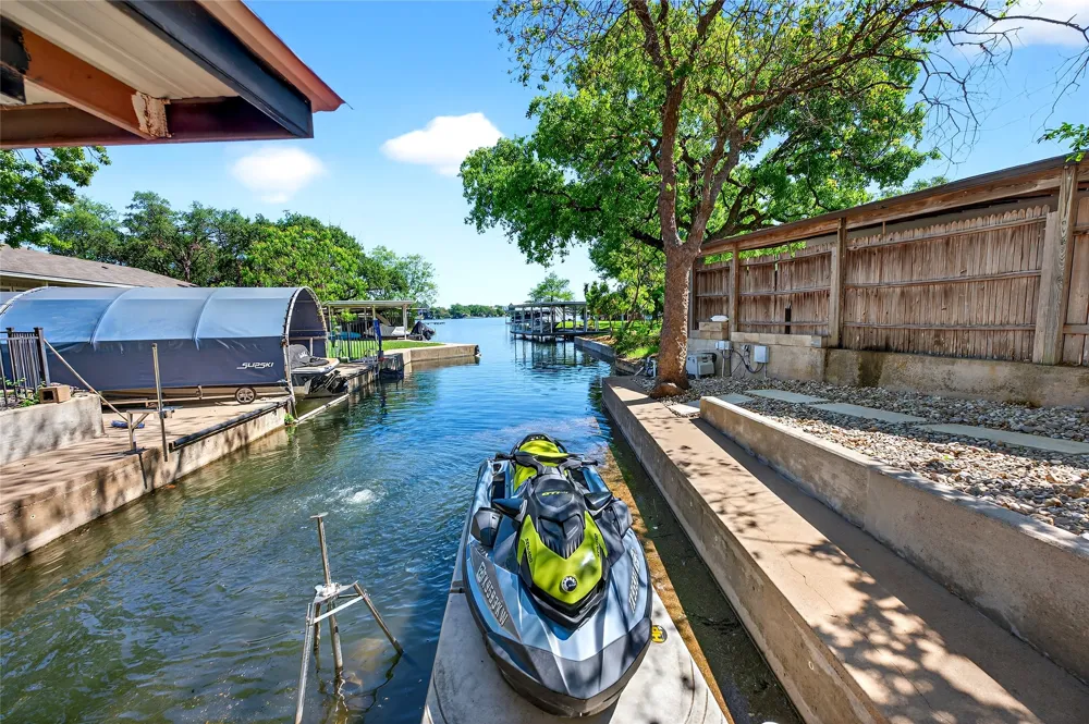 2403 Belaire East Lane Granite Shoals, TX 78654
