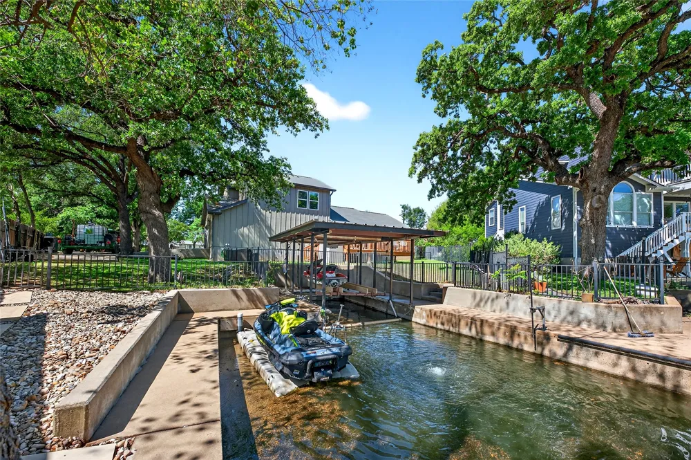 2403 Belaire East Lane Granite Shoals, TX 78654