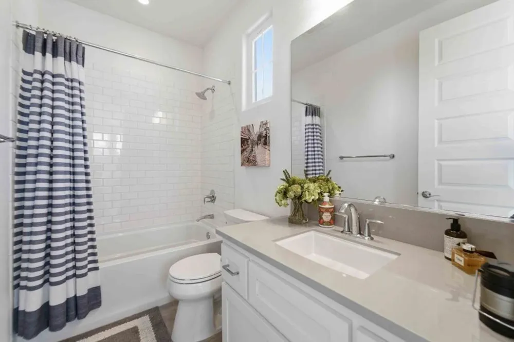 585 Los Castanos Drive Morgan Hill, CA 95037