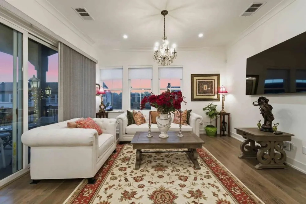 585 Los Castanos Drive Morgan Hill, CA 95037