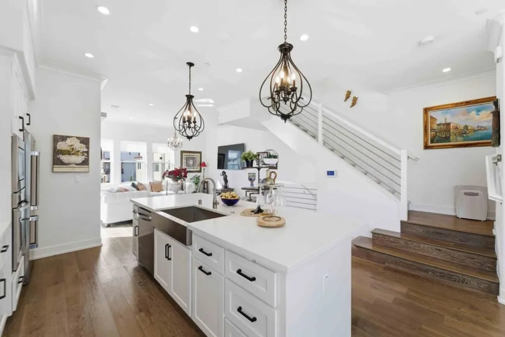 585 Los Castanos Drive Morgan Hill, CA 95037