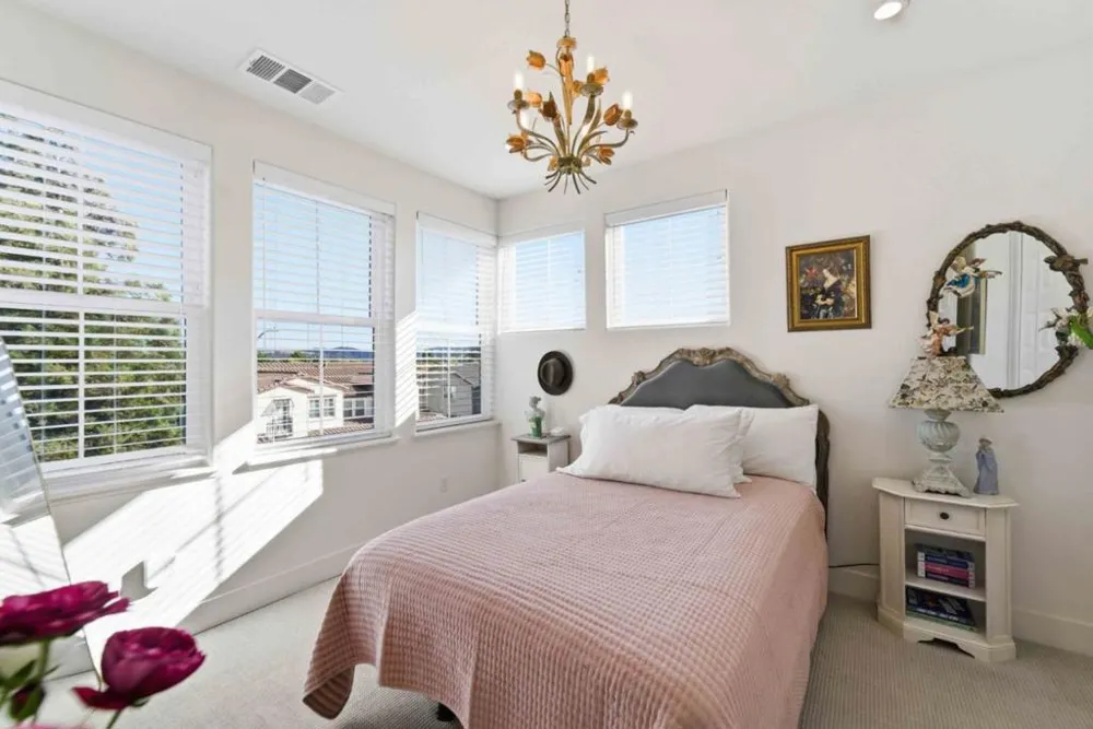 585 Los Castanos Drive Morgan Hill, CA 95037