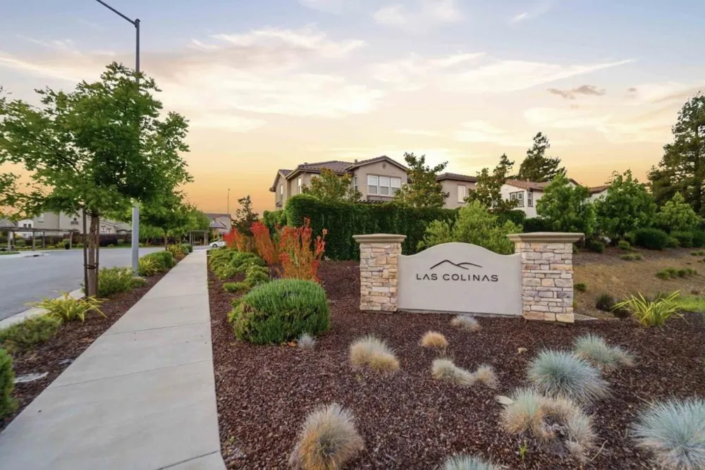 585 Los Castanos Drive Morgan Hill, CA 95037