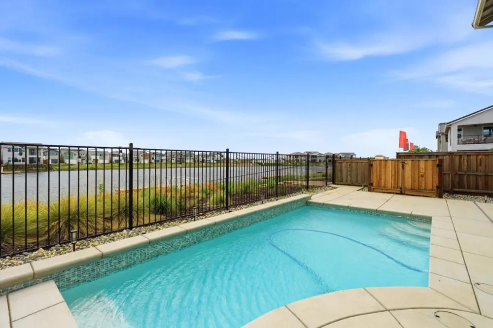 17439 Harbor View Avenue Lathrop, CA 95330