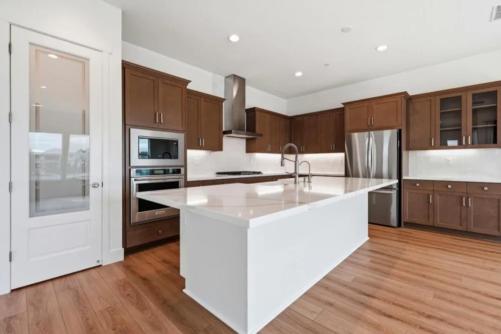 17439 Harbor View Avenue Lathrop, CA 95330