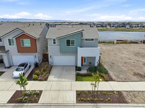 17439 Harbor View Avenue