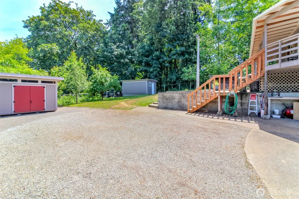 98 31st Avenue Milton, WA 98354