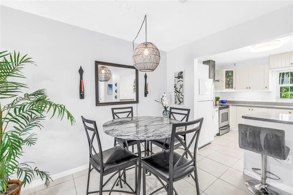 701 POINSETTIA ROAD #116 Belleair, FL 33756
